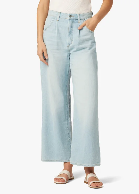 Joes Jeans The Pleated Wide Leg Ankle Weightless in Charming